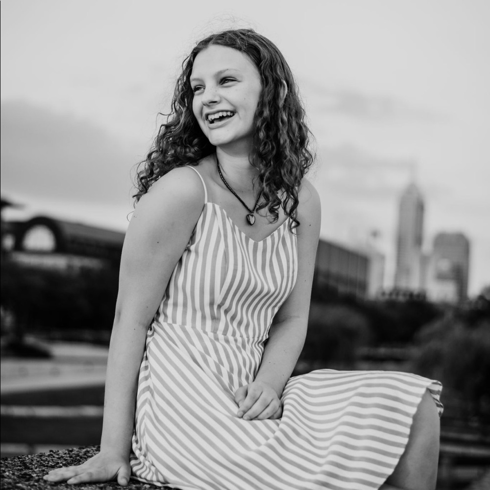 Meet your Posher, Mikenzie